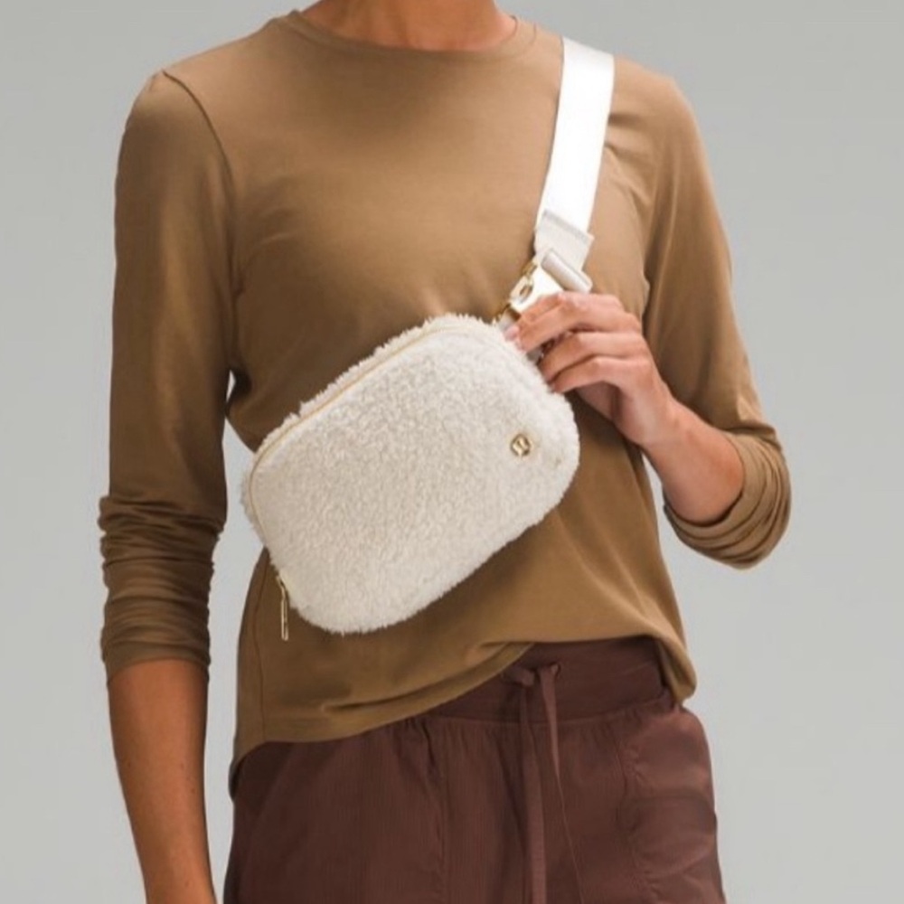 Lululemon Fanny pack